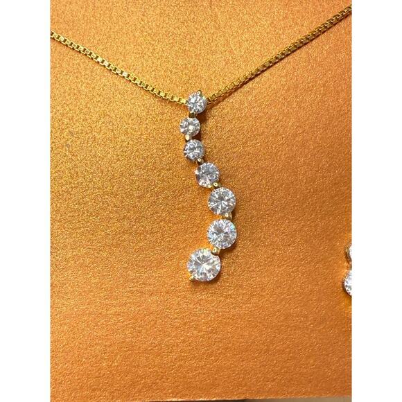 Cubic Zirconia CZ Pendant Chain Gold Tone Necklace 16" +2 earrings - Picture 7 of 7